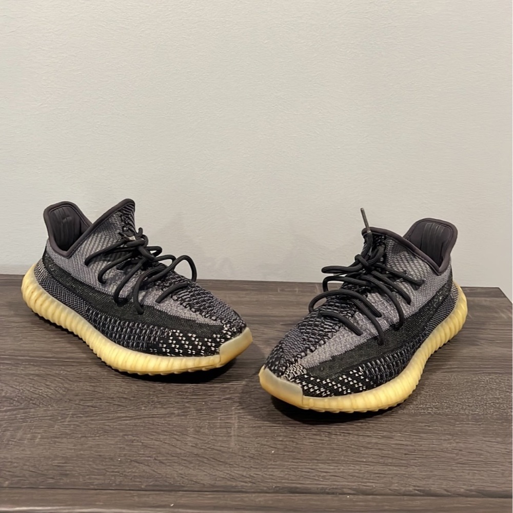 Adidas Yeezy Boost v2 asriel carbon